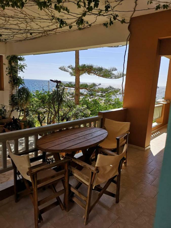 Villa Tsapakis Lentas Bagian luar foto